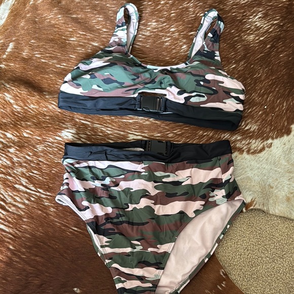 No Boundaries Camouflage Bikini Set - Picture 1 of 1